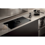 Elica NIKOLATESLA 83厘米嵌入式電磁爐 (連下吸式抽油煙機)