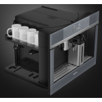 Smeg CMS4104S 45厘米Linea嵌入式全自動咖啡機：13種飲品，TFT觸控顯示屏，Wi-Fi連接