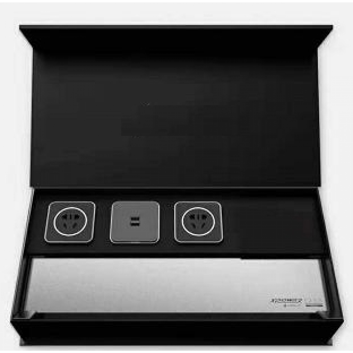 FAMO XPD-Lt-G1 IP54防水 可移動式電力軌道拖板 (配插座x2+USB插座) - 高自由度、安全認證 FAMO XPD-Lt-G1 IP54防水 可移動式電力軌道拖板 (配插座x2+USB插座) - 高自由度、安全認證