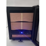 ROYALTEK RT33LA 恆溫恆濕雪茄櫃 (約100支/電子制冷)