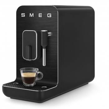 Smeg BCC02FBMUK 19巴 50's 全自動咖啡機 (全黑色)