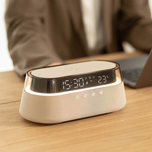 Amoovars LuminaCharge Cyber PLAY FM+ 五合一無線充電藍牙音箱 (米黃色)