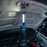 Makita DML801X 充電式LED手電筒 (旋轉折疊燈頭/多段亮度)