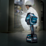 Makita ML007G 40V充電式LED手電筒 (四種照明模式/超高照度)