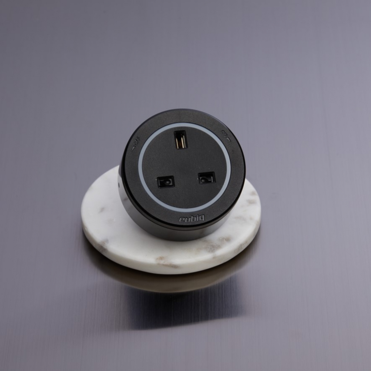 eubiq BS4 電力軌道專用13A三腳插座 (豪華款適配器)