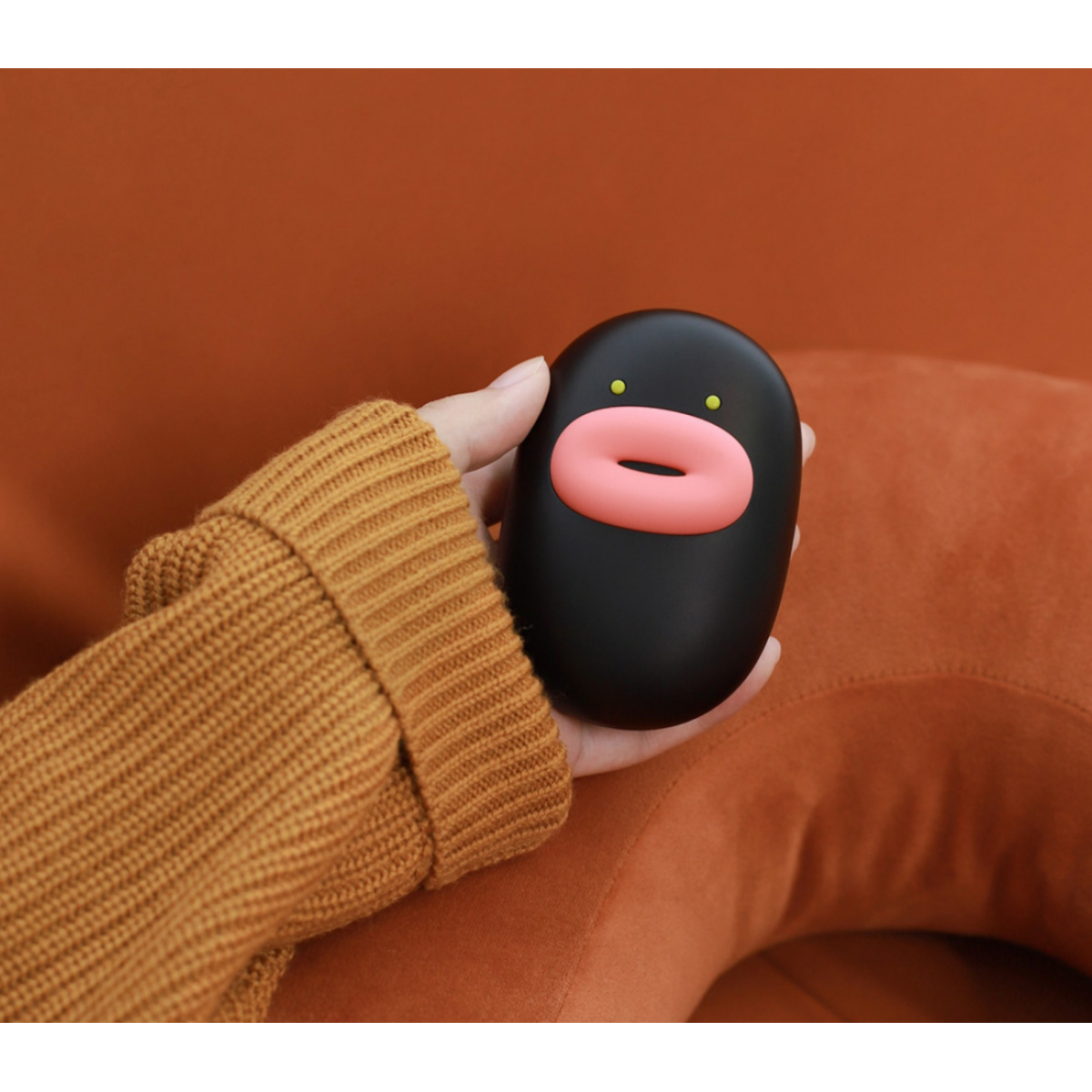 Techgear 孖潤腸二合一暖手充電寶 H-W-02BK (黑色) - 4000mAh、長效續航、Type-C充電